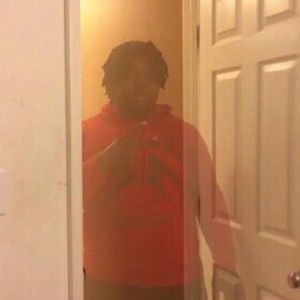 Meet your Posher, Raquel